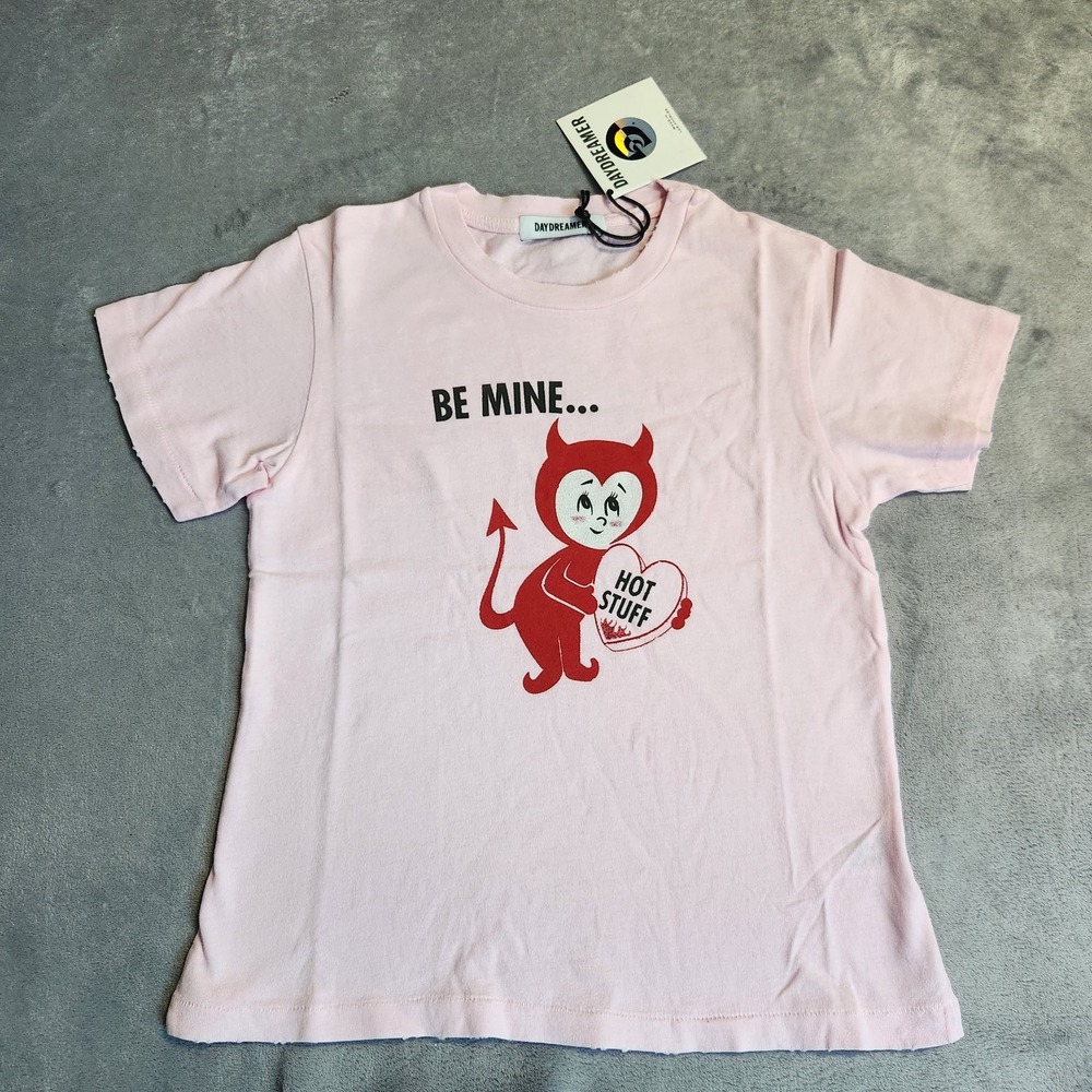 Daydreamer Hot Stuff Devil Be Mine Pink Graphic Tee T-Shirt Distressed Small